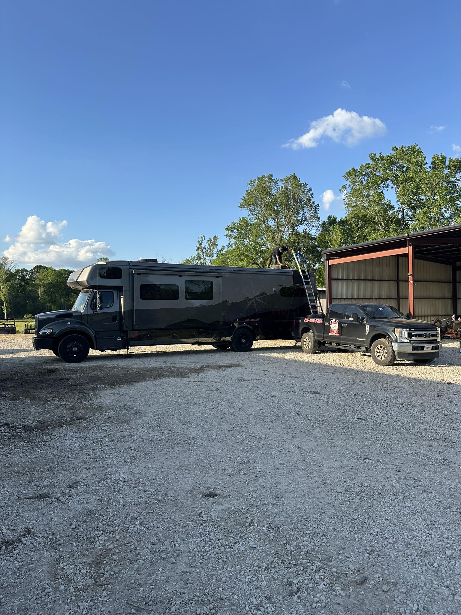 Bill from Cut and Shoot Certified Mobile Technicians working on a motorcoach at a job site in Montgomery County Texas